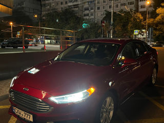 Ford Fusion foto 6