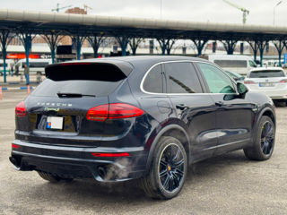 Porsche Cayenne foto 7