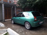 Mitsubishi Colt foto 4