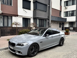 BMW 5 Series foto 2