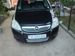 Opel Zafira foto 4