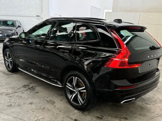 Volvo XC60 foto 2