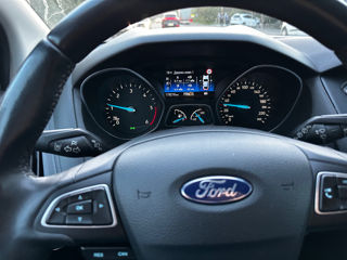 Ford Focus foto 10