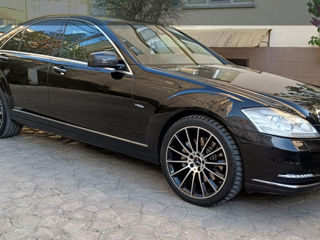 Mercedes S-Class foto 2