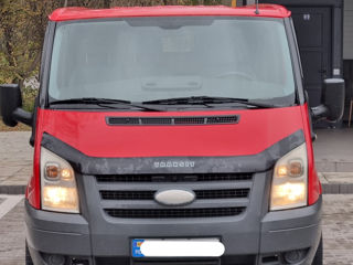 Ford Transit foto 2