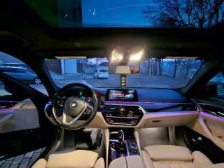 BMW 5 Series foto 5