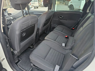 Renault Grand Scenic foto 10