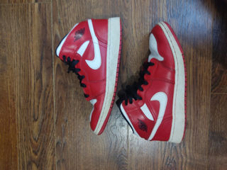 Jordan 1 Mid Chicago (GS) foto 2