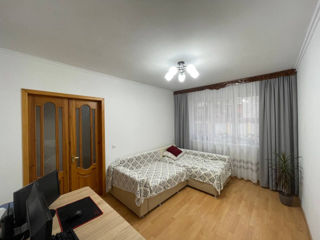 Apartament cu 3 camere, 60 m², Botanica, Chișinău foto 2