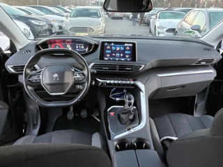 Peugeot 5008 foto 9