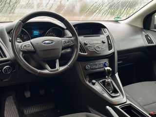 Ford Focus foto 8