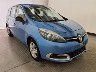 Renault Grand Scenic foto 3