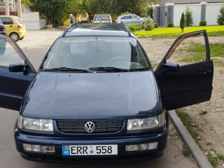 Volkswagen Passat foto 2