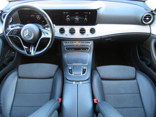 Mercedes E-Class foto 12