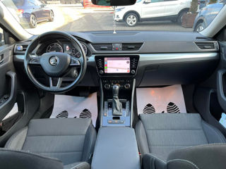 Skoda Superb foto 15