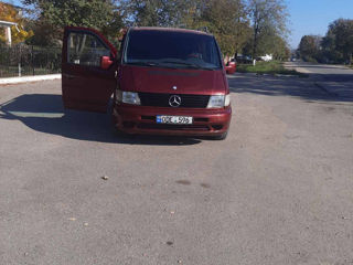 Mercedes Vito foto 3