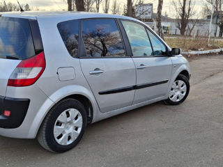 Renault Scenic foto 3