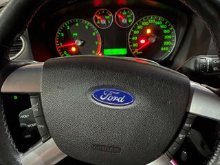 Ford Focus foto 10