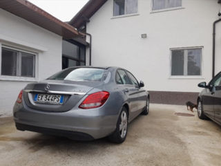 Mercedes C-Class foto 3