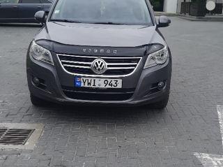 Volkswagen Tiguan foto 1