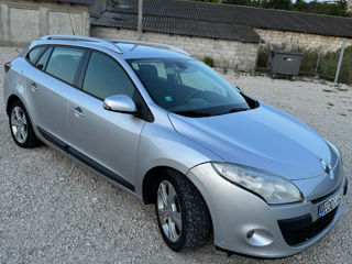 Renault Megane foto 2