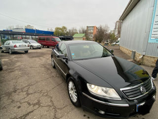 Volkswagen Phaeton foto 2