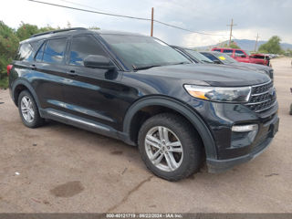 Ford Explorer foto 1