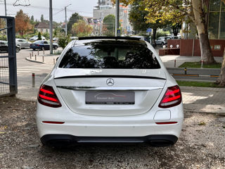 Mercedes E-Class foto 5