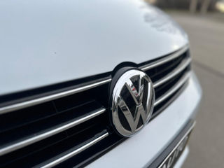 Volkswagen Jetta foto 8