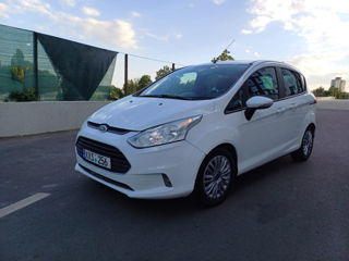 Ford B-Max foto 8