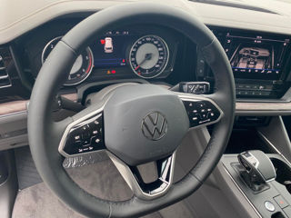 Volkswagen Touareg foto 11