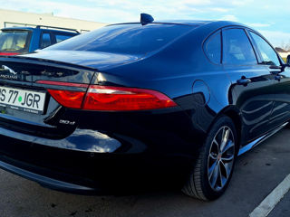 Jaguar Xf foto 3