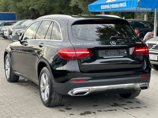 Mercedes GLC foto 3