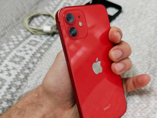 Iphone 12 red foto 7