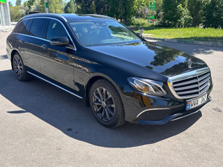 Mercedes E-Class Wagon, 2017