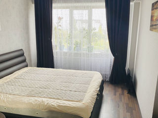 Apartament cu 2 camere, 70 m², Botanica, Chișinău foto 4