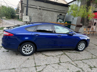 Ford Mondeo foto 4