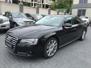 Audi A8 foto 3