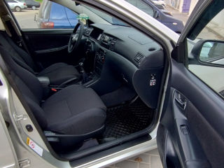 Toyota Corolla foto 8