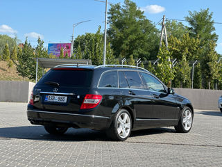 Mercedes C-Class foto 3