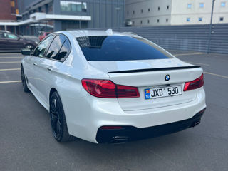 BMW 5 Series foto 5