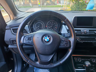 BMW 2 Series foto 7