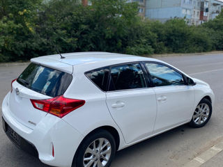 Toyota Auris foto 5