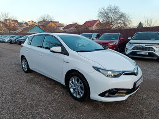 Toyota Auris foto 2