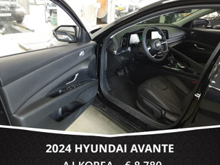 Hyundai Avante foto 6