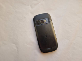 Nokia C7-00 foto 2