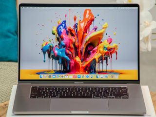 Macbook Pro 16 2021/ Core I7 9750H/ 16Gb Ram/ Radeon Pro 5300M/ 500Gb SSD/ 16" Retina/ 50Cycles!! foto 3