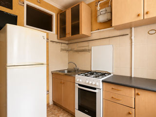 3-комн. кв., 70 м², 2/5 эт.