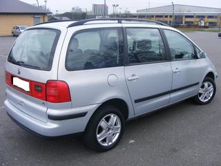 Volkswagen Sharan foto 3