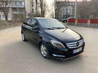 Mercedes B-Class foto 6